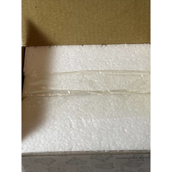 CHARMING TAILS "CHRISTMAS IS GETTING MUCH CLOSER" 98/435 NEW - Picture 2 of 3